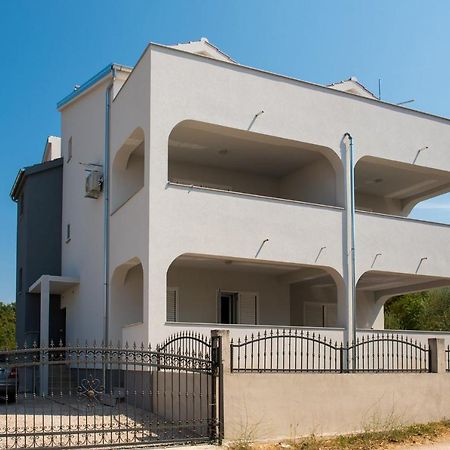 Apartment Vodice - Lovric ภายนอก รูปภาพ