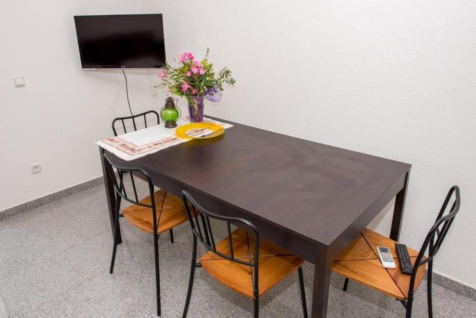 Apartment Vodice - Lovric ภายนอก รูปภาพ
